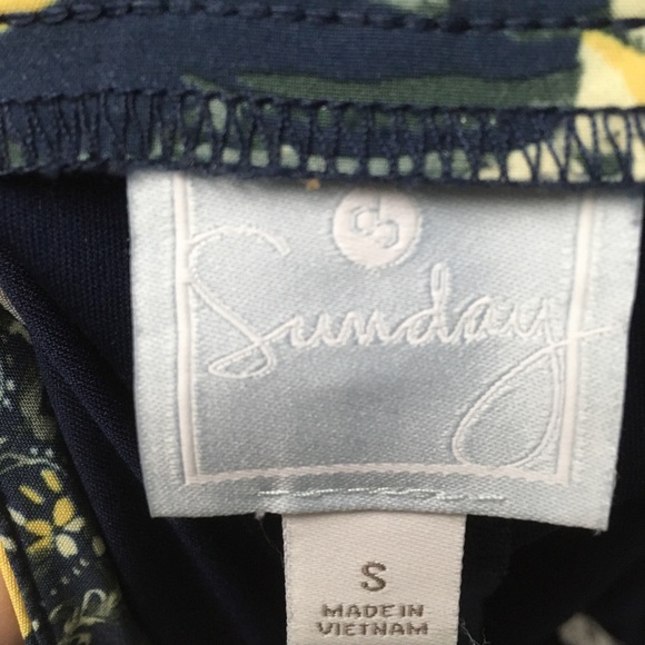 DB Sunday Skort Small Hawaiian Floral Athleisure Blue Yellow Tennis Golf Pockets - Picture 5 of 7